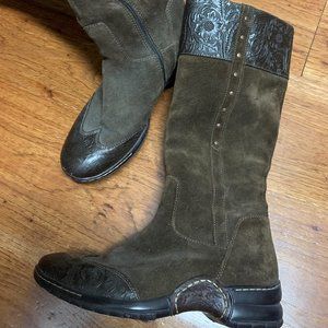 Sofft Brown Suede Boots